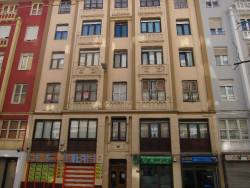 La compraventa de viviendas en Cantabria cae un 2,8% en junio