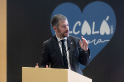 La Comunidad critica que S&aacute;nchez "trate de ocultar casos de corrupci&oacute;n" con debate sobre universidades privadas