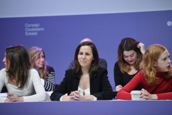 La comunista Belarra llama  golpistas a los jueces y pide que el PSOE act&uacute;e
