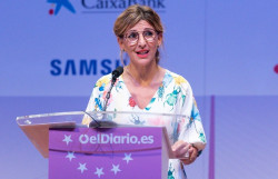 La comunista Yolanda D&iacute;az sigue de protectora de S&aacute;nchez, agradecida por el ministerio concedido