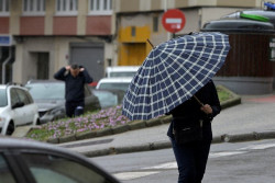 La entrada de una borrasca atl&aacute;ntica provocar&aacute; este lunes el inicio de lluvias que ir&aacute;n de oeste a este