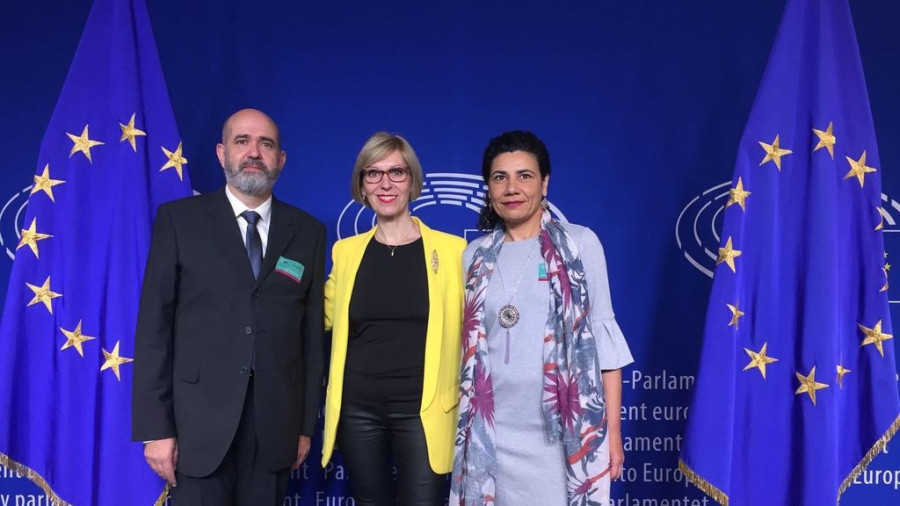 La Eurocámara pide explicaciones a la Generalitat por la política de inmersión lingüística