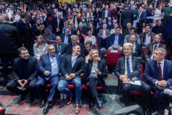 La extrema derecha europea asegura desde Madrid que est&aacute; "destinada a gobernar"