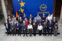 La FEMP plantea a la ministra Rodríguez incentivar el traslado de oficinas a bajos comerciales para liberar viviendas