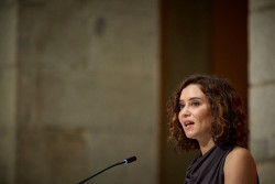 La Fiscal&iacute;a Europea investiga contratos covid adjudicados por el Gobierno de Ayuso a dos empresas pero no investiga los contratos adjudicados por el ministro Illa 