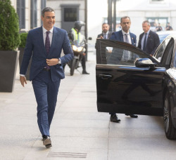 La Fiscal&iacute;a informa a favor de que se admita la querella de Pedro S&aacute;nchez contra el juez Peinado