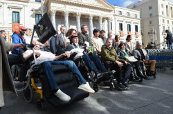 La Fundaci&oacute;n Luz&oacute;n urge dotar de presupuesto a la Ley ELA: hasta 230 millones para sufragar los costes de los pacientes
