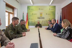 La Guardia Real realiza un desfile y exhibiciones este viernes en Torrelavega