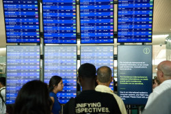 La huelga de handling en aeropuertos sigue con algunos retrasos y una cancelaci&oacute;n en Catalunya