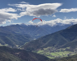 La I Concentraci&oacute;n de Parapente `A&ntilde;o Jubilar` reunir&aacute; a 50 pilotos este fin de semana en Li&eacute;bana