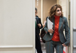 La idea de condonar deuda a Catalu&ntilde;a despierta recelos en comunidades del PSOE y del PP, que piden que no haya agravios
