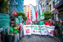 La Junta Docente  sale a la calle para exigir "que se retire la cláusula Silva, o se retire él"