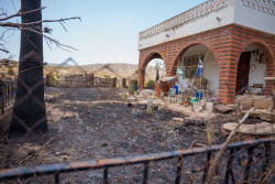 La Junta prev&eacute; una nueva desescalada del incendio de Los Gallardos, que "camina hacia el control"