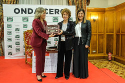 La magistrada Marta Solana reivindica la independencia judicial al recibir el V Premio Mujer Cantabria de Onda Cero