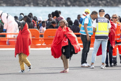 La mayor&iacute;a de las comunidades del PP, dispuestas a acudir a los tribunales por el reparto de menores migrantes