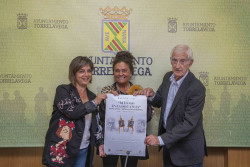 La muestra `Di&aacute;logo en la distancia` presenta en Torrelavega obras in&eacute;ditas de Pisano y Jos&eacute; Antonio G&oacute;mez `Sago`