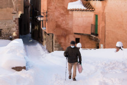 La nieve cubrir&aacute; las mitades norte y este de la Pen&iacute;nsula y las temperaturas ser&aacute;n g&eacute;lidas hasta el fin de semana