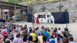 La obra teatral `Júbilus, la aventura del Camino` acercará a seis municipios la historia del Lignun Crucis