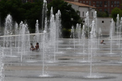 La ola de calor llega ma&ntilde;ana a su punto &aacute;lgido, con valores por encima de los 43&ordm;C, pero el episodio remitir&aacute; el jueves