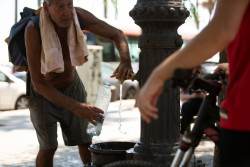 La ola de calor pondr&aacute; hoy en riesgo a 13 comunidades aut&oacute;nomas por temperaturas altas, con valores hasta 43&ordm;C