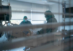  La OMS avisa de que los hospitales y UCI en Europa pueden colapsar en las pr&oacute;ximas semanas