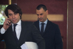 La pareja de Ayuso se negar&aacute; a declarar hasta que se resuelva el recurso sobre la pieza separada