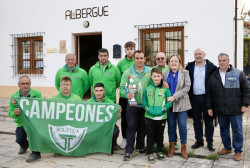 La pe&ntilde;a Valle de Villaverde gana el torneo `Presidenta del Gobierno de Cantabria` de pasabolo tabl&oacute;n de Liendo