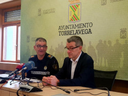 La Policía de Torrelavega desarrolla esta semana una campaña informativa sobre patines y bicicletas eléctricas