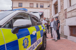 La Policía Local de Torrelavega incorpora dos nuevos vehículos híbridos