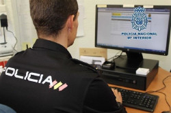 La Polic&iacute;a Nacional sigue revisando el material ped&oacute;filo en la red