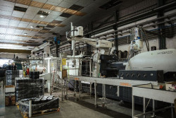 La producci&oacute;n industrial vuelve a terreno negativo tras caer un 3,5% en agosto