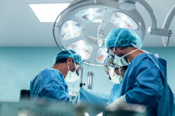 La sanidad privada realiza más del 40% de las intervenciones quirúrgicas en España, según la Fundación IDIS