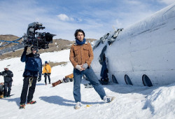 `La sociedad de la nieve`, de Bayona, nominada a mejor película de habla no inglesa en los Globos de Oro