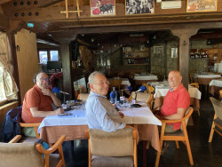 La tertulia de Claudio Acebo desde Corbán en Casa Miguel.       Carlos Magdalena