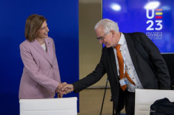 La UE trabaja con los ministros de Salud en alcanzar un mercado "único" de medicinas