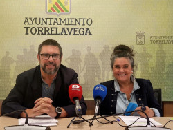 Las actividades del Aula Poética José Luis Hidalgo de Torrelavega terminan con una lectura conjunta