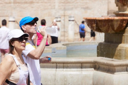 Las altas temperaturas ponen en riesgo a 12 provincias mientras estar&aacute; nuboso en el Cant&aacute;brico
