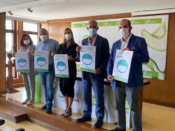 Las farmacias de Cantabria impulsan una campa&ntilde;a de recogida de mascarillas usadas