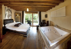 Las pernoctaciones en alojamientos extrahoteleros caen un 22,5% en octubre en Cantabria