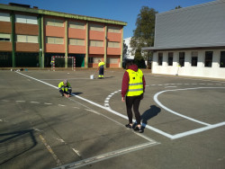 Las pistas del patio de CEIP Gerardo Diego est&aacute;n siendo reacondicionadas