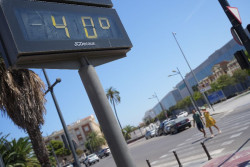 Las temperaturas bajar&aacute;n el fin de semana en toda Espa&ntilde;a y llover&aacute; en Catalu&ntilde;a, pero el calor volver&aacute; el lunes