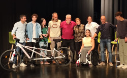 Leo Harlem apadrina el documental `El último vuelo del tándem`, la bicicleta como vehículo de inclusión