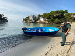 Llegan con el buen tiempo 33 los inmigrantes en dos pateras a Baleares