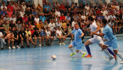 Lleno en el pabell&oacute;n de San Vicente de la Barquera en la fase de ascenso a Segunda B