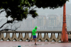 Lluvias y chubascos regar&aacute;n ma&ntilde;ana el tercio norte y las tormentas afectar&aacute;n a Pirineos