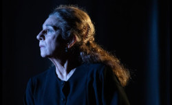 Lolita representa `Poncia` hoy y ma&ntilde;ana en el Palacio de Festivales