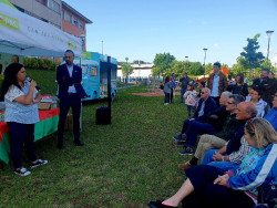  López Estrada se compromete a realizar un nuevo vial Ganzo-Duález y un plan de instalación de ascensores