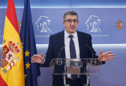 L&oacute;pez (PSOE) admite que "algunos" diputados fueron a una cena de `Tito Berni` 