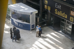 Los aeropuertos espa&ntilde;oles operar&aacute;n 4.217 vuelos en Nochebuena, 101 operaciones menos que hace un a&ntilde;o