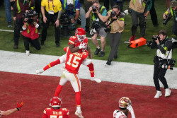 Los Chiefs conquistan en la pr&oacute;rroga (22-25) su cuarta Super Bowl y alargan la espera de los 49ers